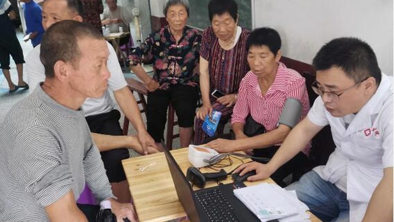 家族遗传病史，防癌体检如何精准定制？**